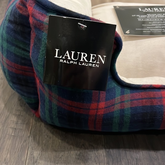 Ralph Lauren Deluxe Pet Bed Dog Cat new 24”x20”x10” Holiday Plaid Christmas - Picture 6 of 15